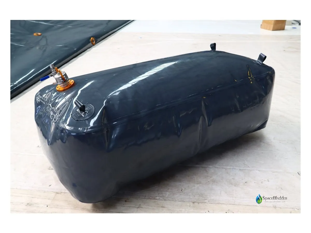 Custom Flexible Fuel Bladder Tank for Diesel and Oil Storage - Fuel Bladders image 3